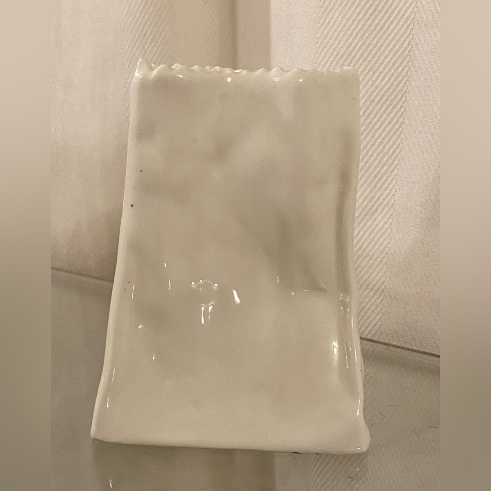 White Ceramic Vase - Picture 7 of 8